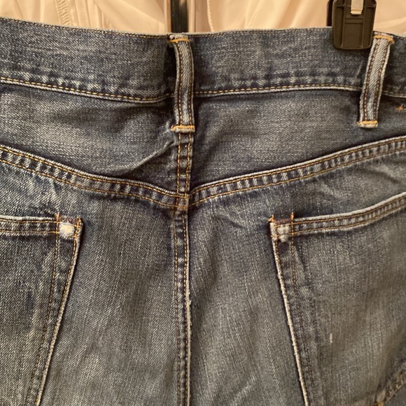 Ralph Lauren Polo distressed mens jeans in a relaxed casual fit - Picture 6 of 8